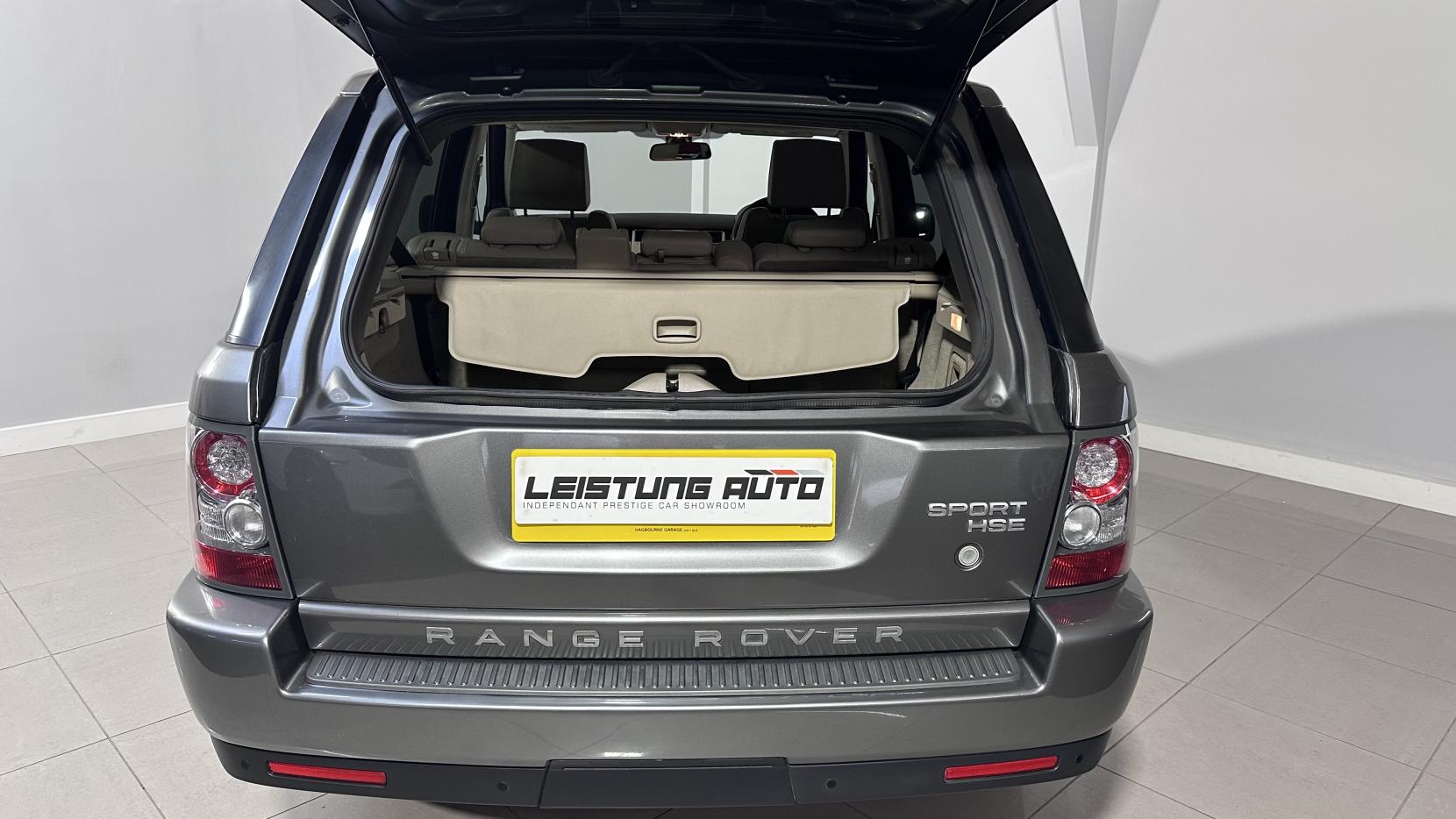 Land Rover Range Rover Sport 3.0 TD V6 HSE SUV 5dr Diesel CommandShift 4WD Euro 4 (245 ps)