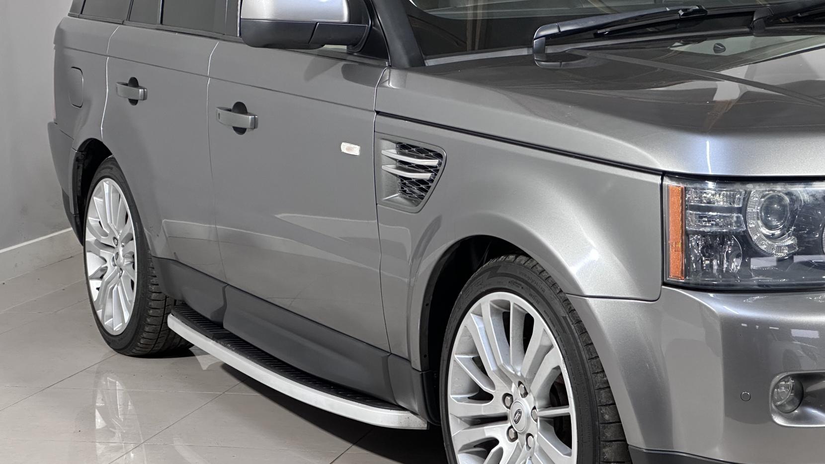 Land Rover Range Rover Sport 3.0 TD V6 HSE SUV 5dr Diesel CommandShift 4WD Euro 4 (245 ps)