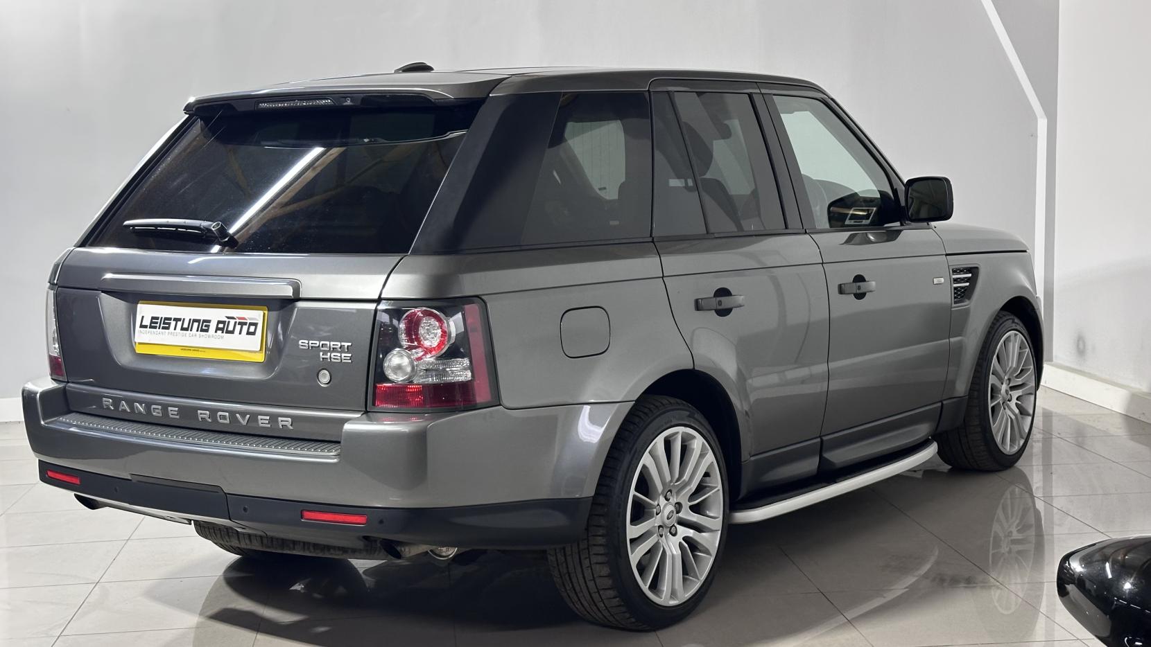 Land Rover Range Rover Sport 3.0 TD V6 HSE SUV 5dr Diesel CommandShift 4WD Euro 4 (245 ps)