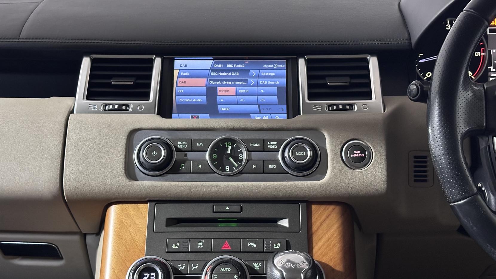 Land Rover Range Rover Sport 3.0 TD V6 HSE SUV 5dr Diesel CommandShift 4WD Euro 4 (245 ps)