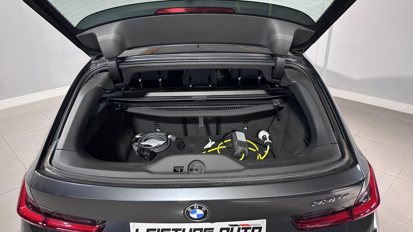 BMW 3 Series 2.0 330e 12kWh M Sport Touring 5dr Petrol Plug-in Hybrid Auto Euro 6 (s/s) (292 ps)