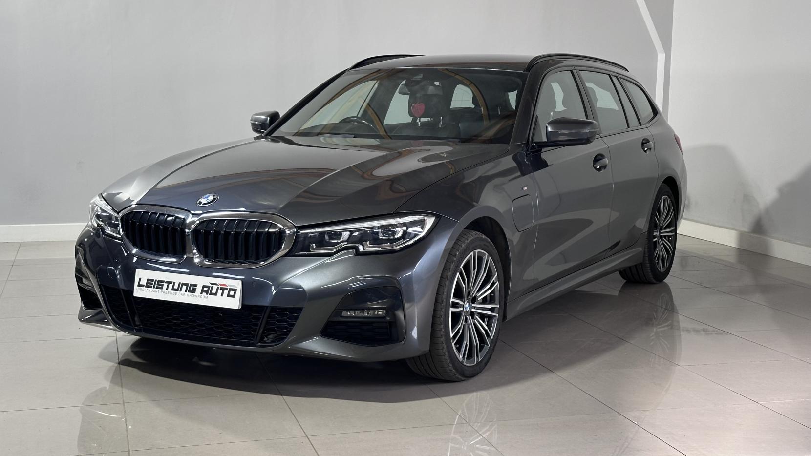 BMW 3 Series 2.0 330e 12kWh M Sport Touring 5dr Petrol Plug-in Hybrid Auto Euro 6 (s/s) (292 ps)