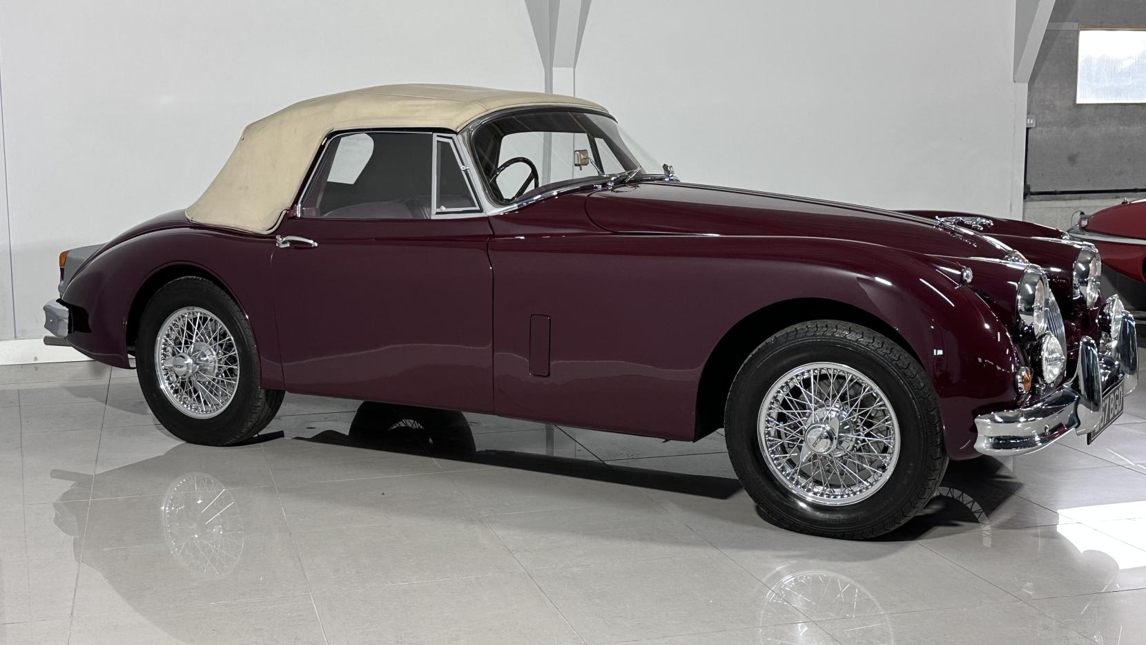 Jaguar XK150 XK150 3.8 DROPHEAD COUPE 5 SPEED