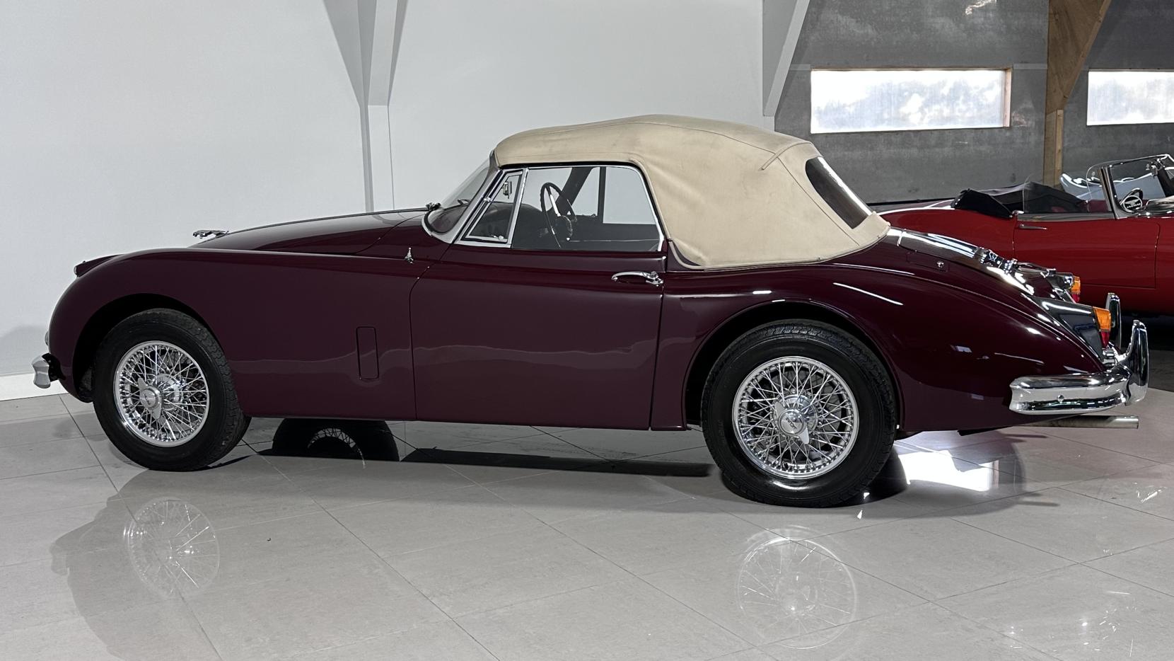 Jaguar XK150 XK150 3.8 DROPHEAD COUPE 5 SPEED