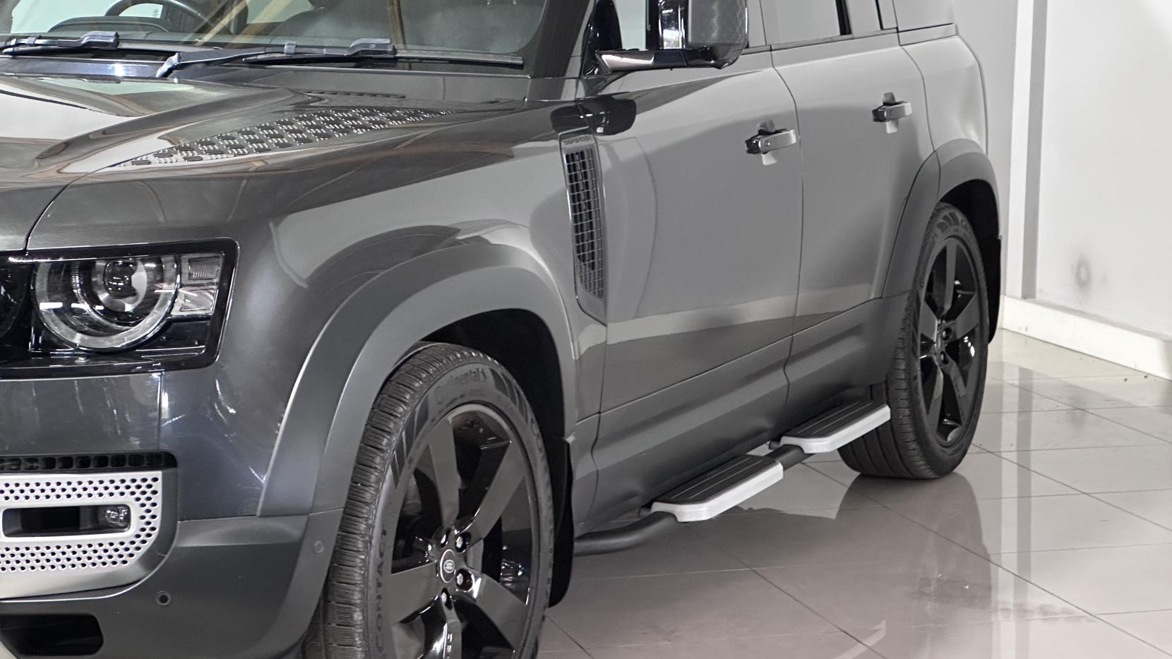 Land Rover Defender 110 3.0 D300 MHEV HSE Hard Top SUV 5dr Diesel Auto 4WD MWB Euro 6 (s/s) (300 ps)