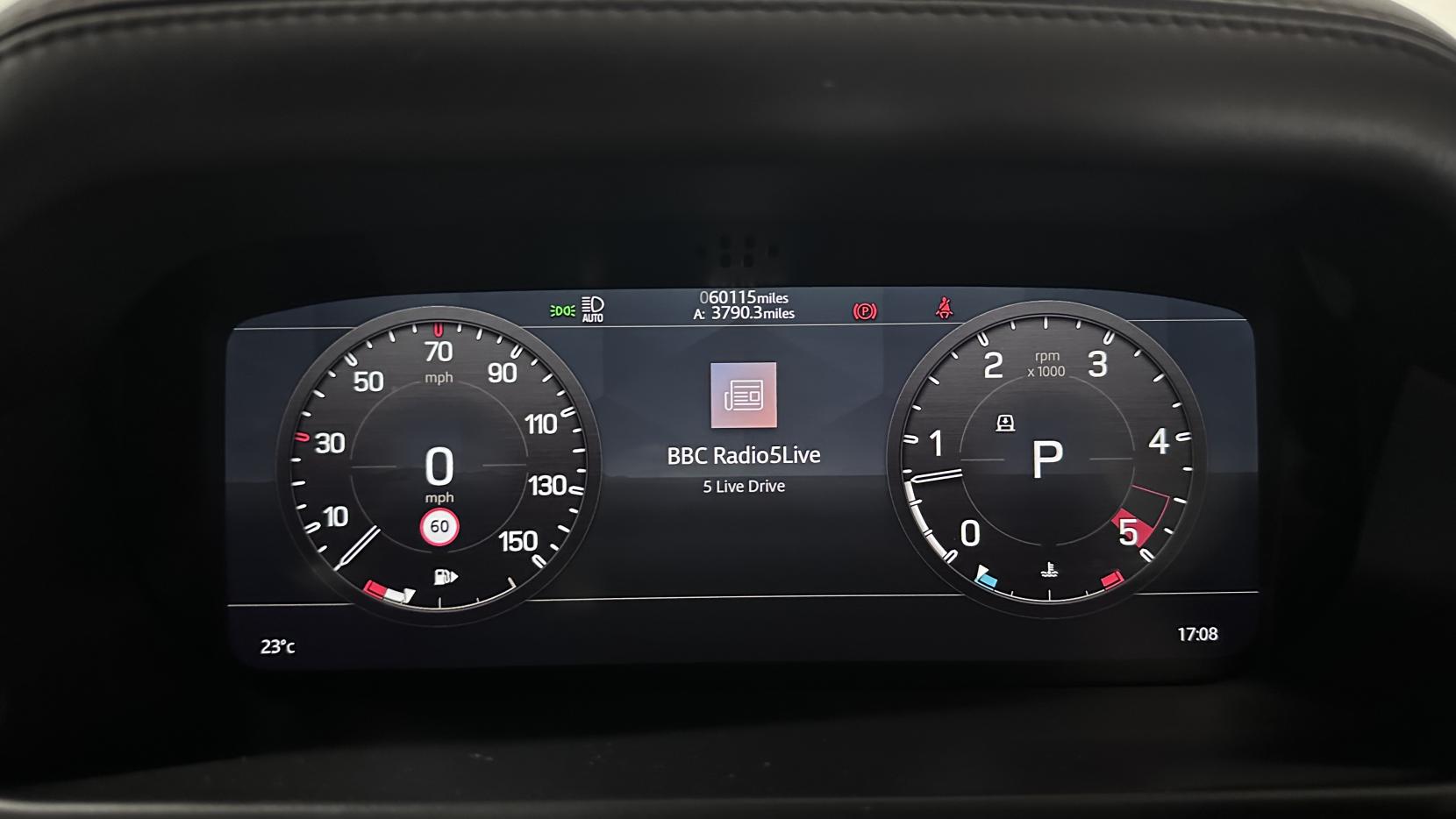 Land Rover Defender 110 3.0 D300 MHEV HSE Hard Top SUV 5dr Diesel Auto 4WD MWB Euro 6 (s/s) (300 ps)