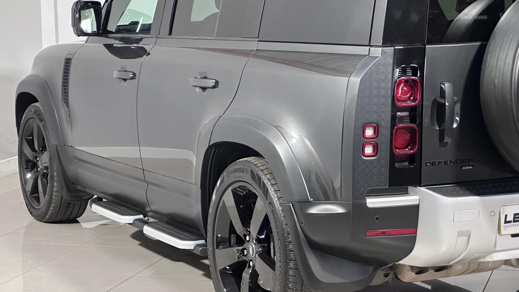 Land Rover Defender 110 3.0 D300 MHEV HSE Hard Top SUV 5dr Diesel Auto 4WD MWB Euro 6 (s/s) (300 ps)