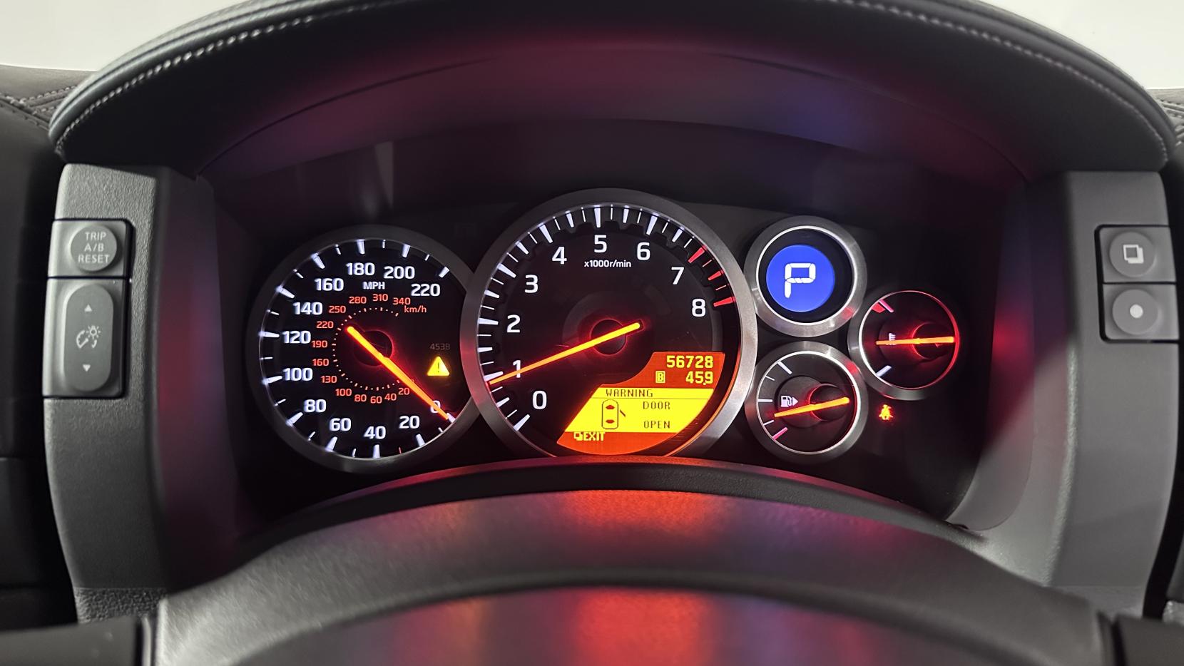 Nissan GT-R 3.8 V6 Premium Edition Coupe 2dr Petrol Auto 4WD Euro 4 (485 ps)