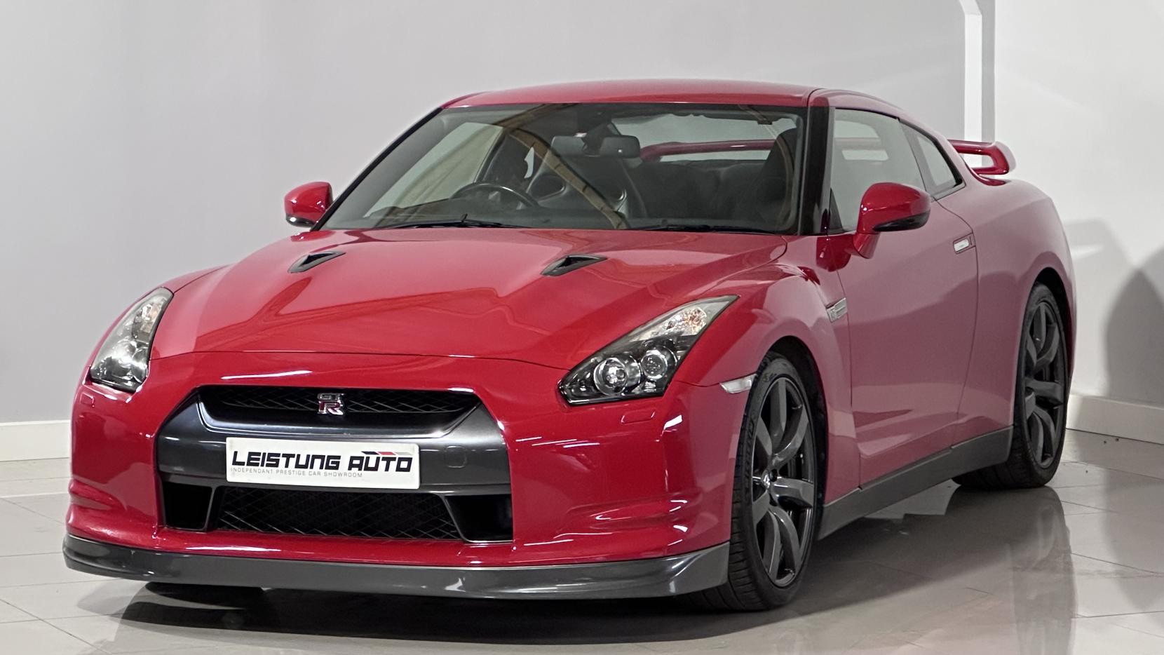 Nissan GT-R 3.8 V6 Premium Edition Coupe 2dr Petrol Auto 4WD Euro 4 (485 ps)