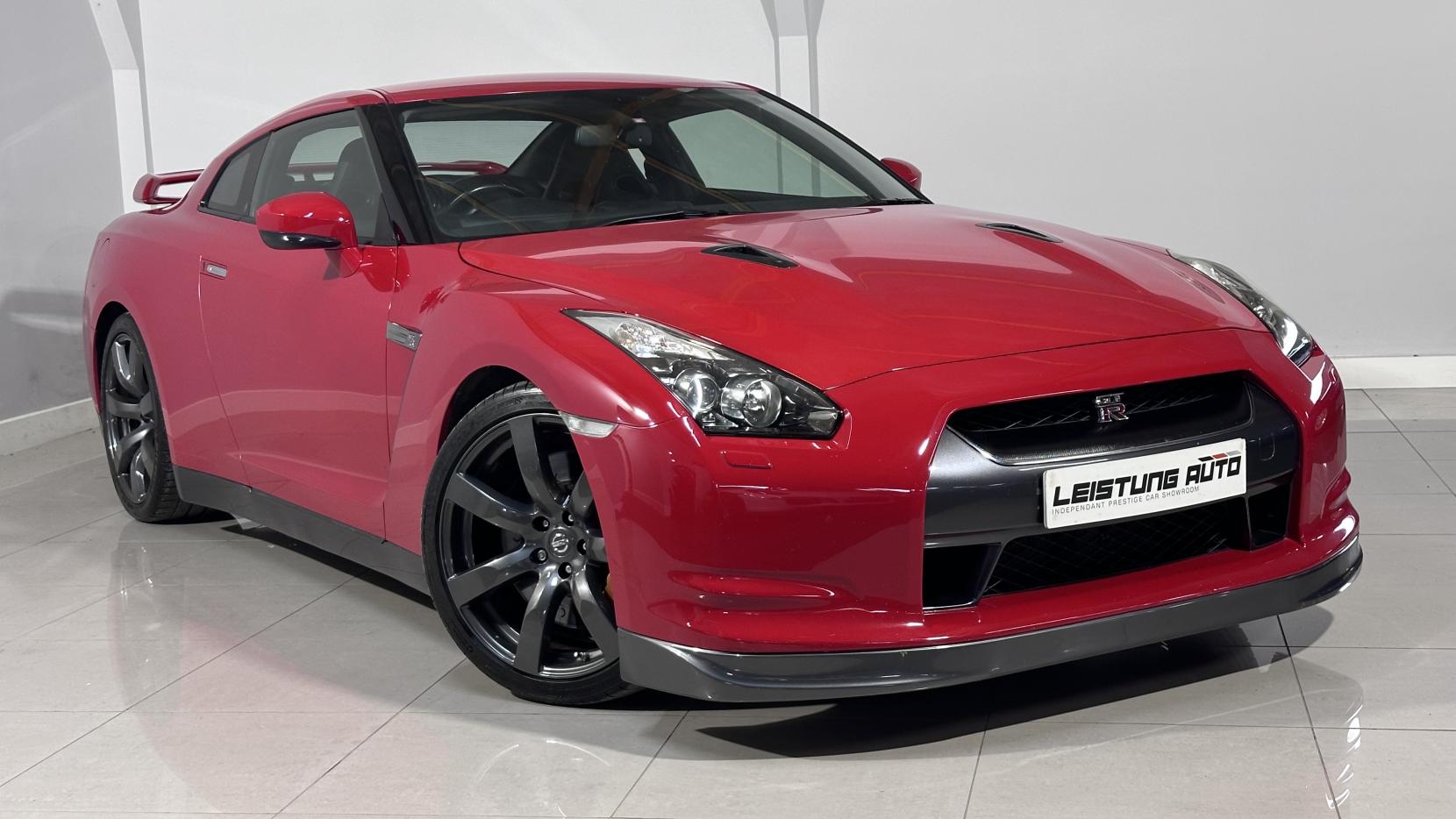 Nissan GT-R 3.8 V6 Premium Edition Coupe 2dr Petrol Auto 4WD Euro 4 (485 ps)