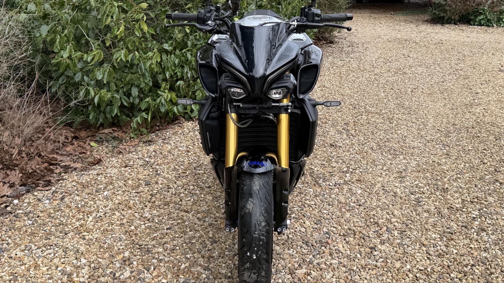 Yamaha MT-10 1000 SP Hyper-naked Petrol Manual Euro 5 (162 ps)