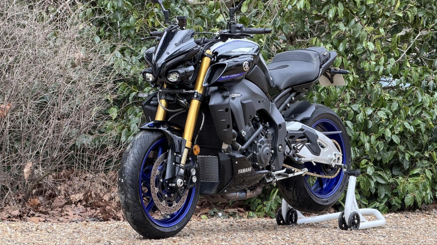 Yamaha MT-10 1000 SP Hyper-naked Petrol Manual Euro 5 (162 ps)