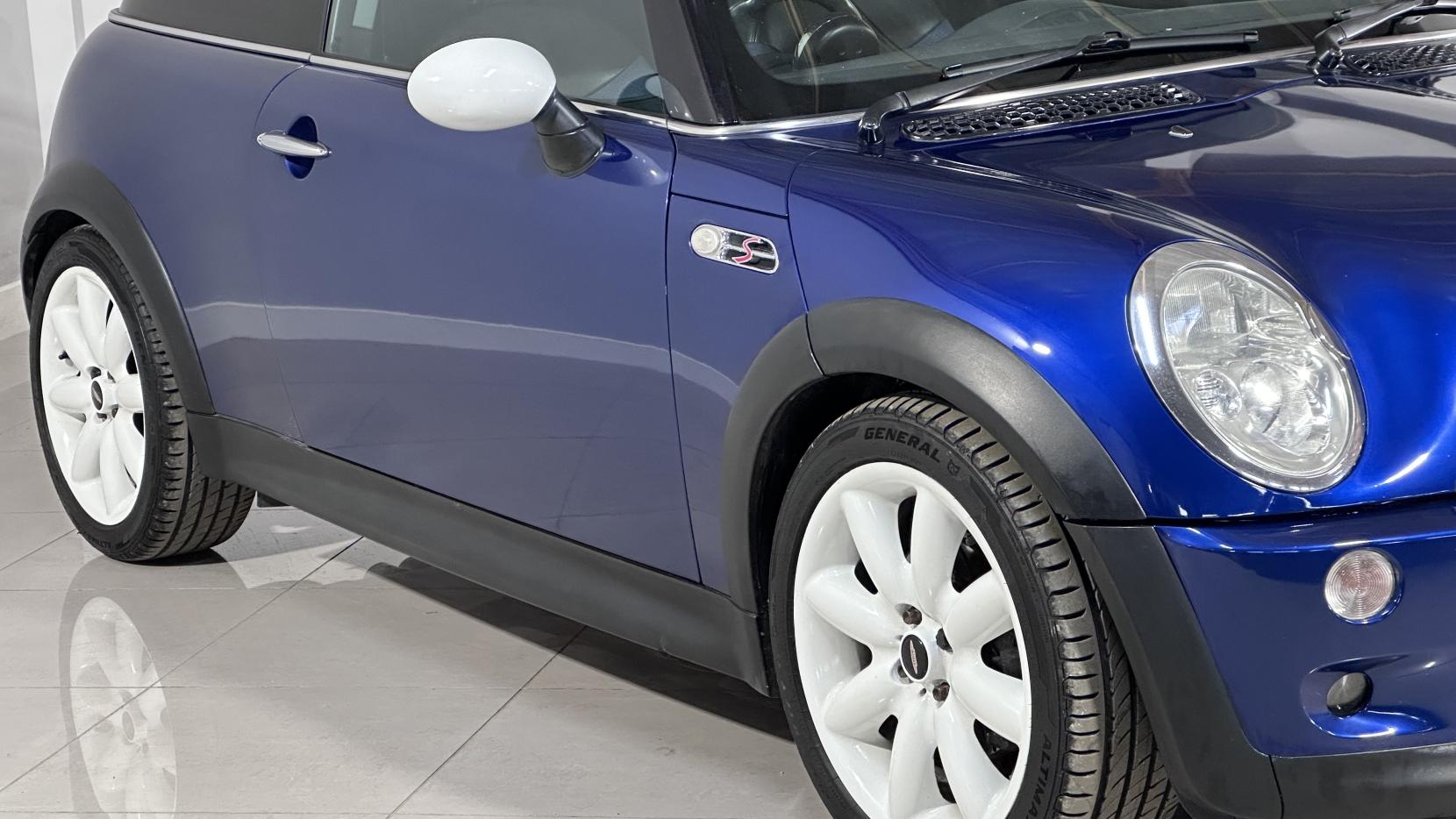 MINI Hatch 1.6 John Cooper Works Hatchback 3dr Petrol Manual Euro 4 (210 bhp)