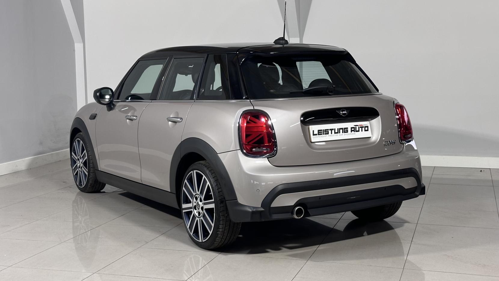 MINI Hatch 1.5 Cooper Exclusive Hatchback 5dr Petrol Steptronic Euro 6 (s/s) (136 ps)