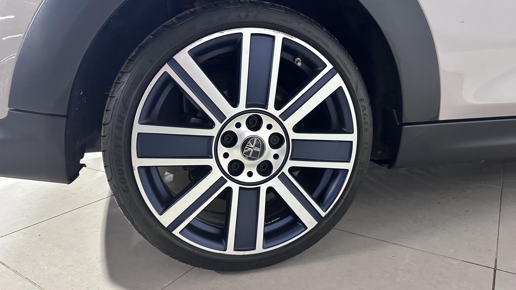 MINI Hatch 1.5 Cooper Exclusive Hatchback 5dr Petrol Steptronic Euro 6 (s/s) (136 ps)