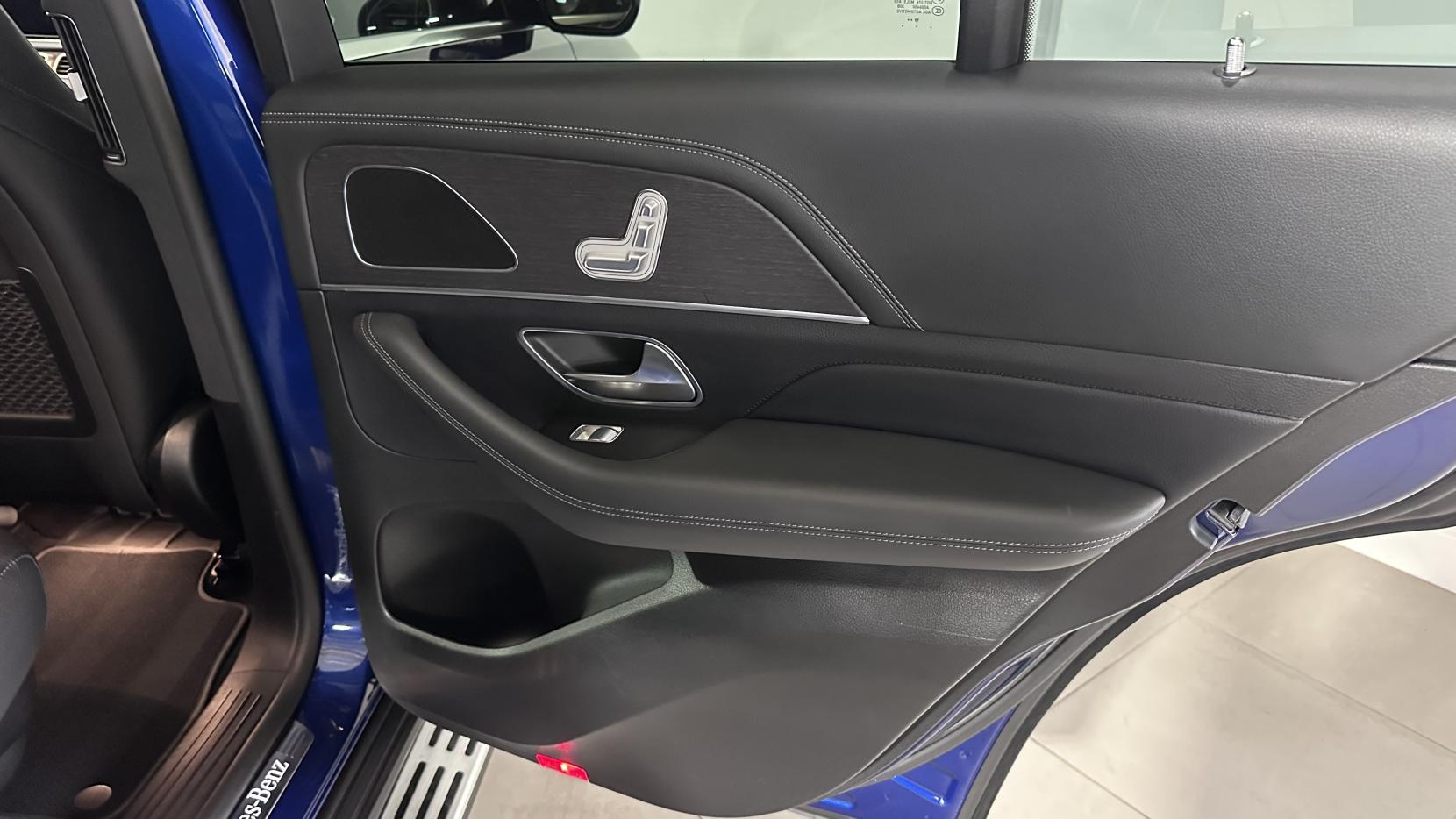 Mercedes-Benz GLE 2.9 GLE350d AMG Line (Premium) SUV 5dr Diesel G-Tronic 4MATIC Euro 6 (s/s) (272 ps)