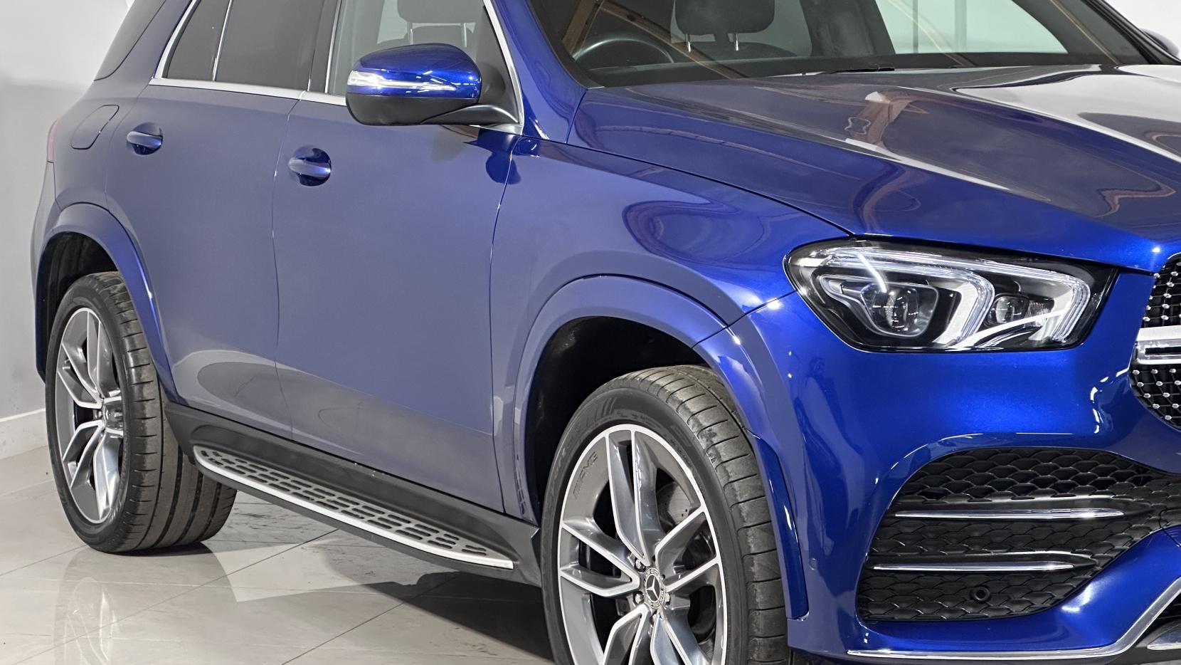Mercedes-Benz GLE 2.9 GLE350d AMG Line (Premium) SUV 5dr Diesel G-Tronic 4MATIC Euro 6 (s/s) (272 ps)