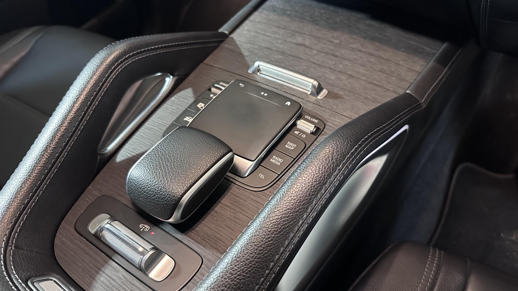 Mercedes-Benz GLE 2.9 GLE350d AMG Line (Premium) SUV 5dr Diesel G-Tronic 4MATIC Euro 6 (s/s) (272 ps)