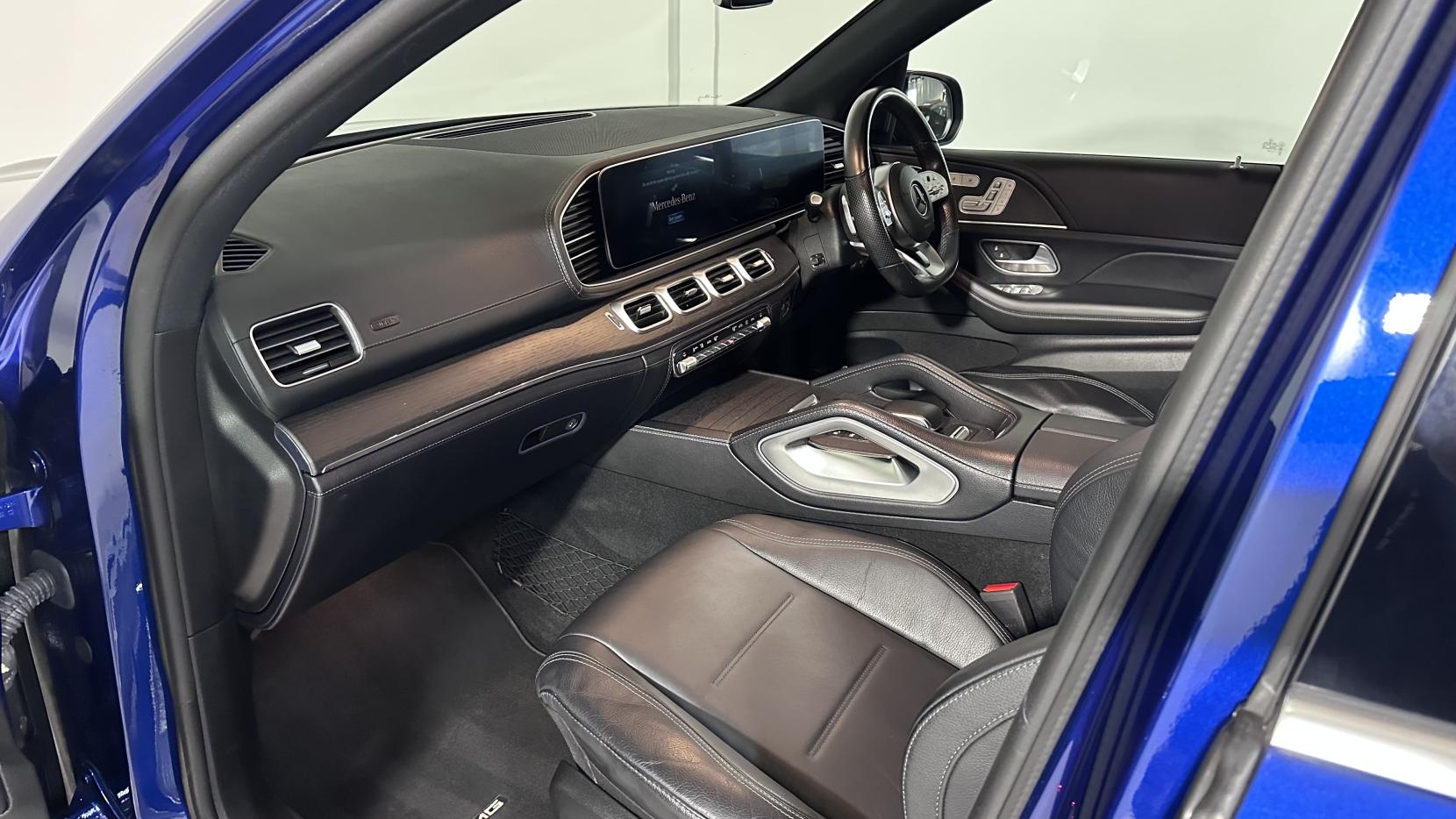Mercedes-Benz GLE 2.9 GLE350d AMG Line (Premium) SUV 5dr Diesel G-Tronic 4MATIC Euro 6 (s/s) (272 ps)
