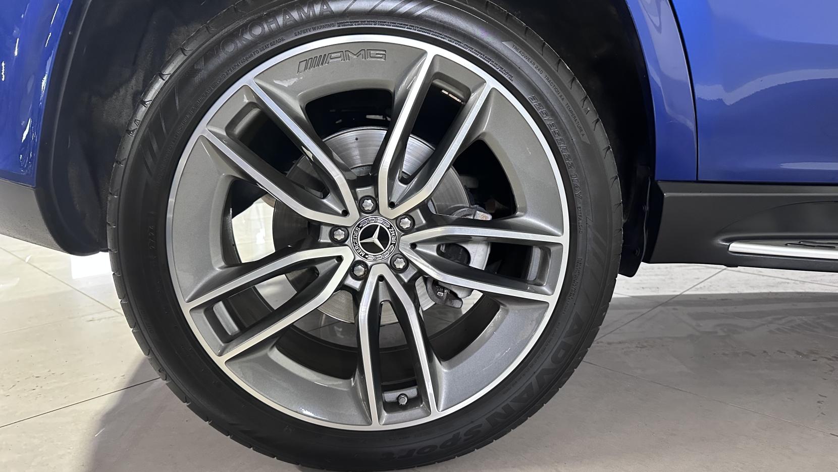 Mercedes-Benz GLE 2.9 GLE350d AMG Line (Premium) SUV 5dr Diesel G-Tronic 4MATIC Euro 6 (s/s) (272 ps)
