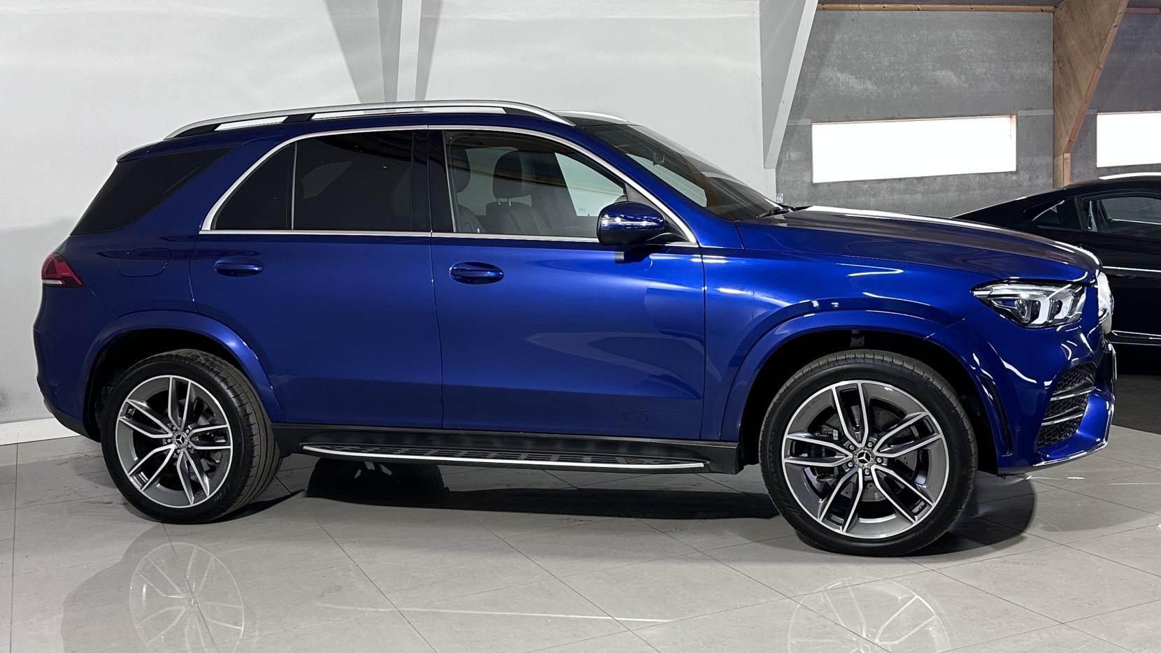 Mercedes-Benz GLE 2.9 GLE350d AMG Line (Premium) SUV 5dr Diesel G-Tronic 4MATIC Euro 6 (s/s) (272 ps)