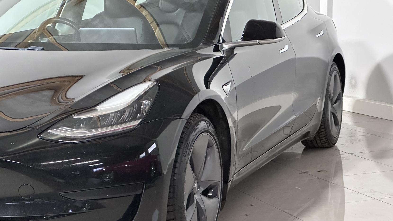 Tesla Model 3 Standard Range Plus Saloon 4dr Electric Auto RWD (241 bhp)