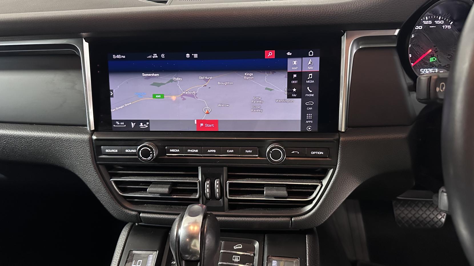 Porsche Macan 2.0T SUV 5dr Petrol PDK 4WD Euro 6 (s/s) (245 ps)
