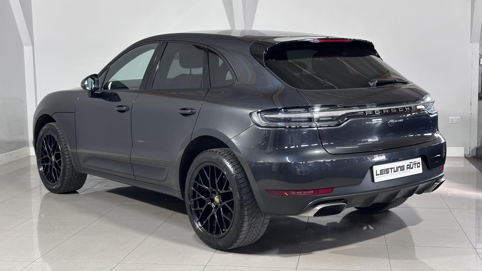 Porsche Macan 2.0T SUV 5dr Petrol PDK 4WD Euro 6 (s/s) (245 ps)