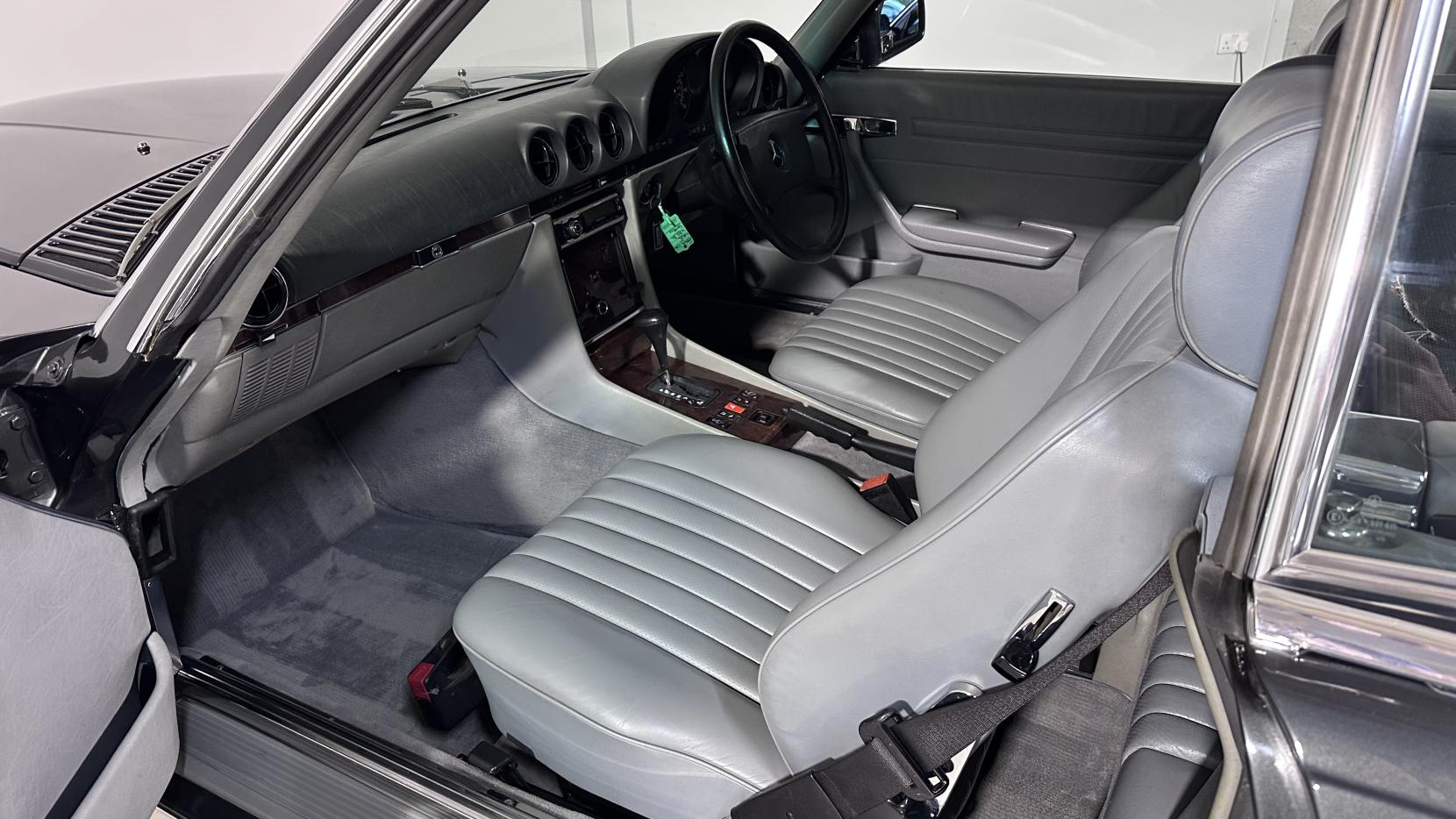 Mercedes-Benz SL 4.2 Convertible 2dr Petrol Automatic (218 bhp)