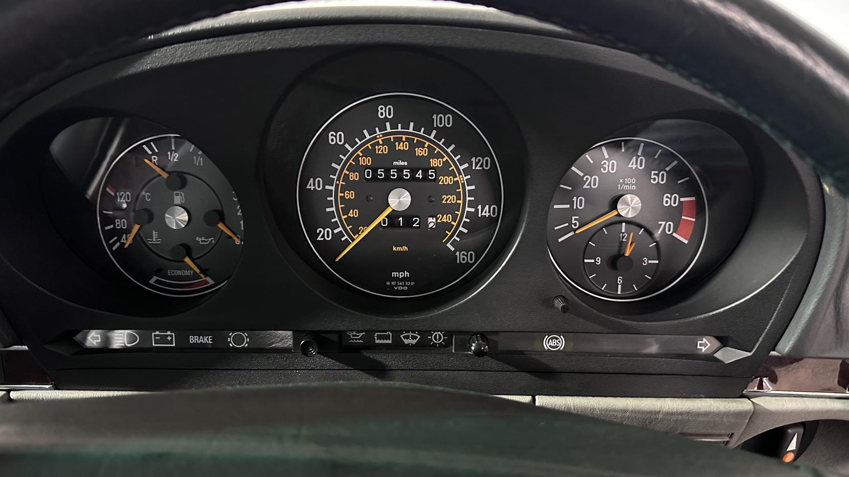 Mercedes-Benz SL 4.2 Convertible 2dr Petrol Automatic (218 bhp)