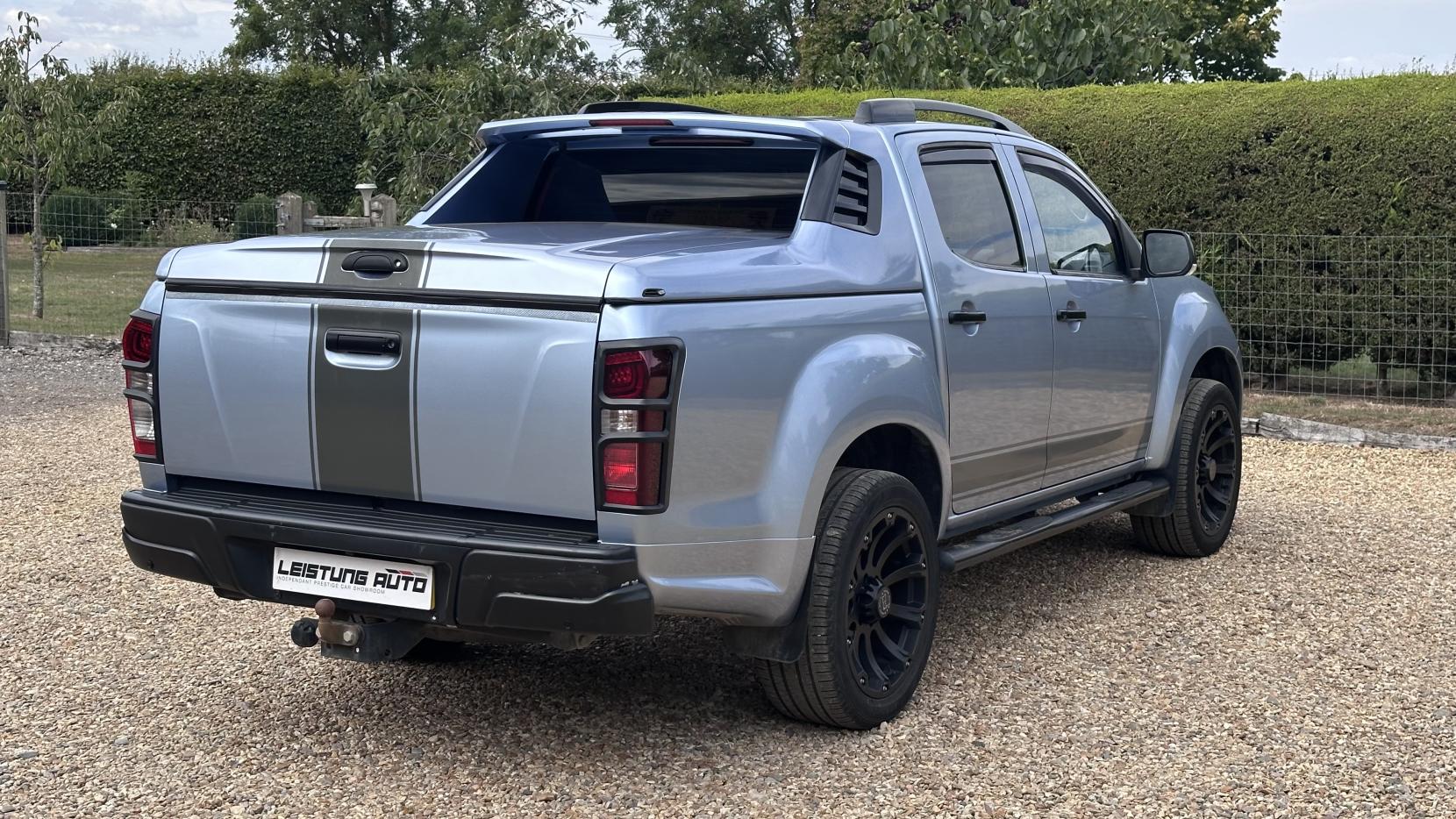 Isuzu D-Max 2.5 TD Centurion Pickup 4dr Diesel Automatic 4x4 (220 g/km, 161 bhp)