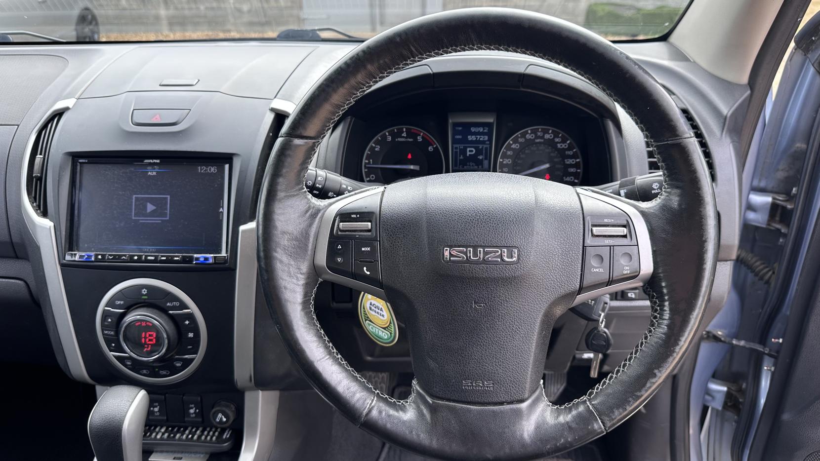 Isuzu D-Max 2.5 TD Centurion Pickup 4dr Diesel Automatic 4x4 (220 g/km, 161 bhp)