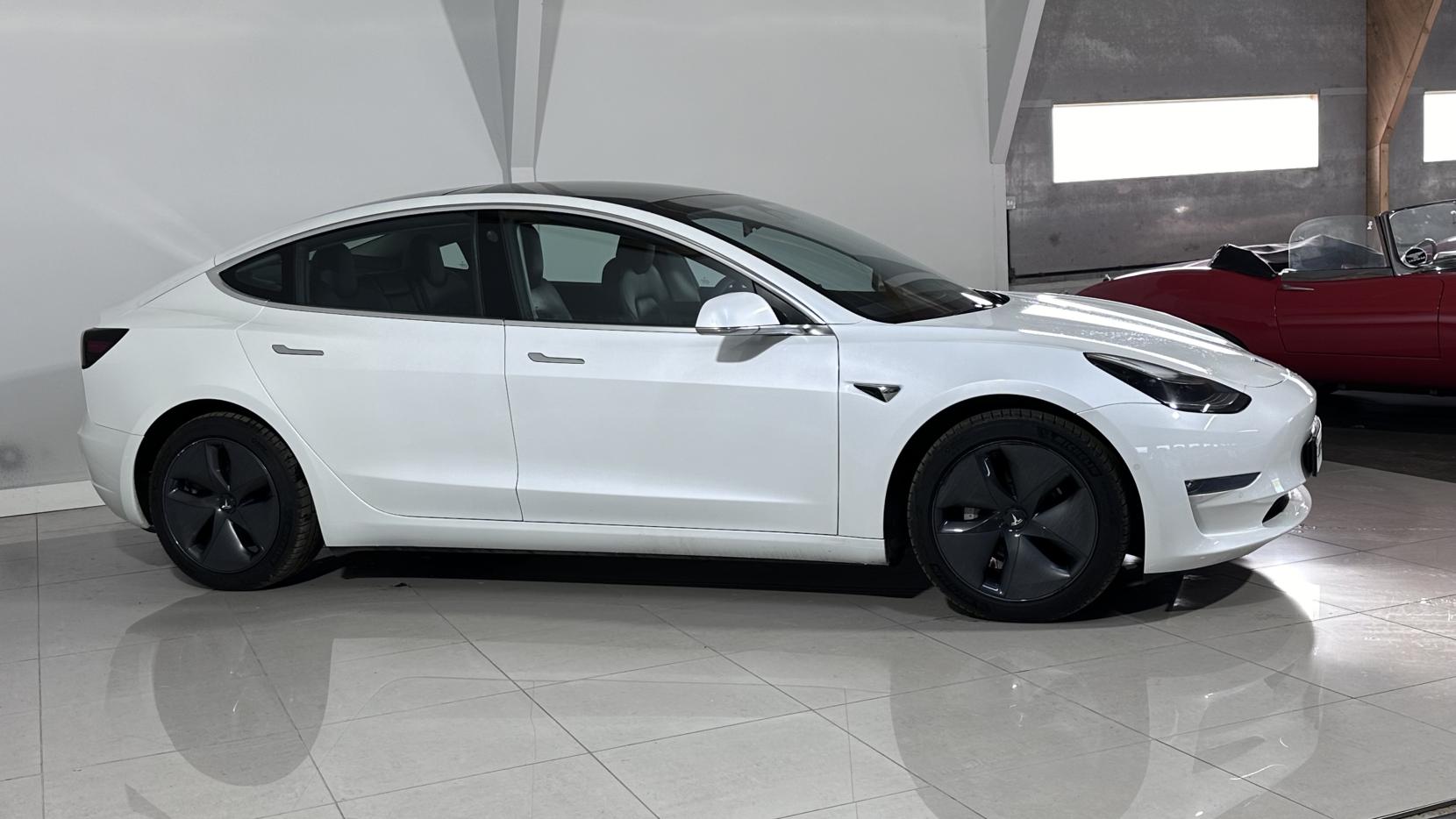 Tesla Model 3 (Dual Motor) Long Range Saloon 4dr Electric Auto 4WDE (346 ps)