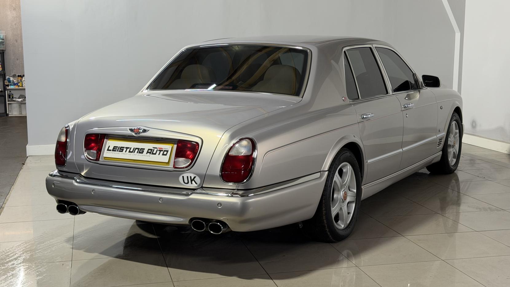 Bentley Arnage 6.8 Red Label Saloon 4dr Petrol Automatic (456 g/km, 400 bhp)